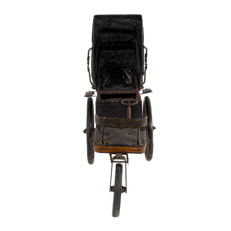 Antique-Style Wooden Model T Car Sculpture-4
