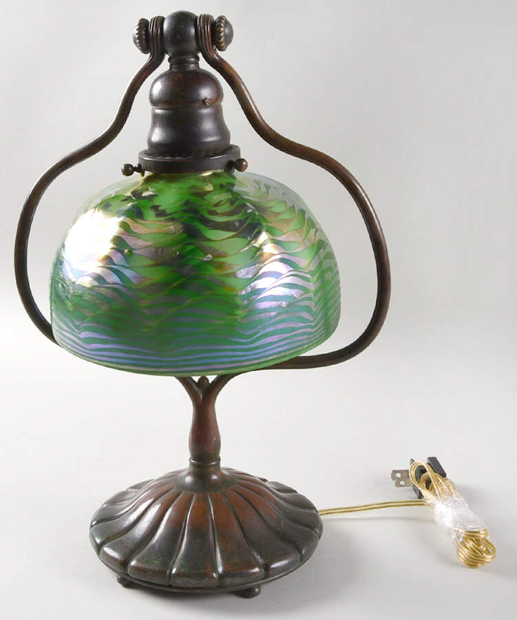 Tiffany Harp Lamp with Green Iridescent Damascene Glass Shade-9