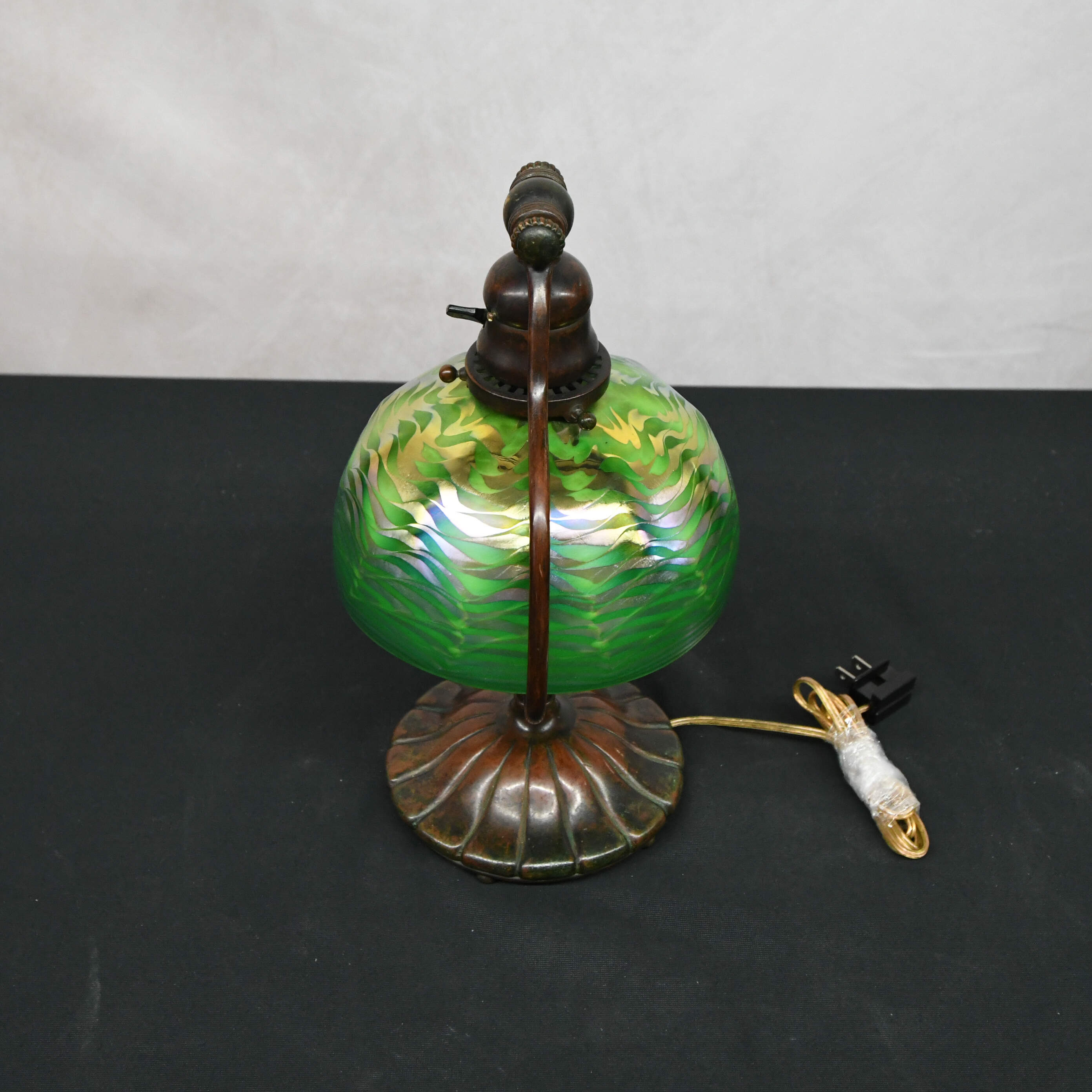 Tiffany Harp Lamp with Green Iridescent Damascene Glass Shade-3