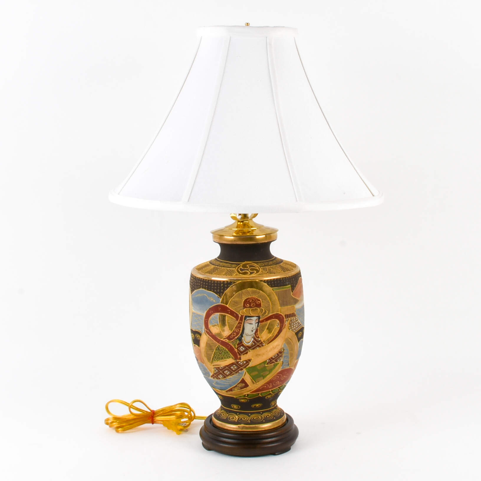Japanese Satsuma Table Lamp-1