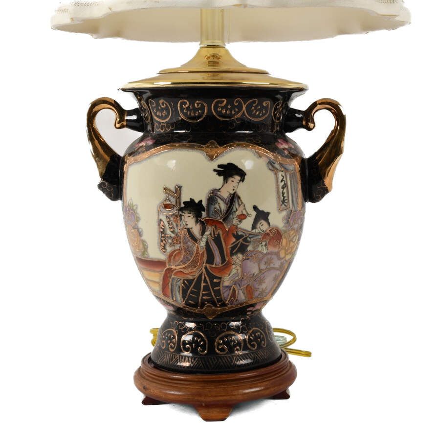 Electrified Satsuma Urn Lamp-9