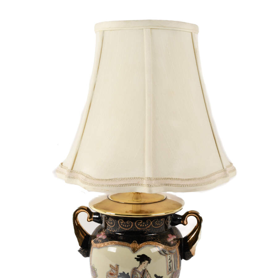 Electrified Satsuma Urn Lamp-8