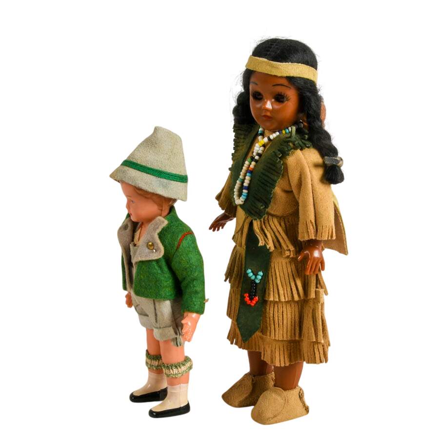 Six Vintage Around the World Travel Dolls-3
