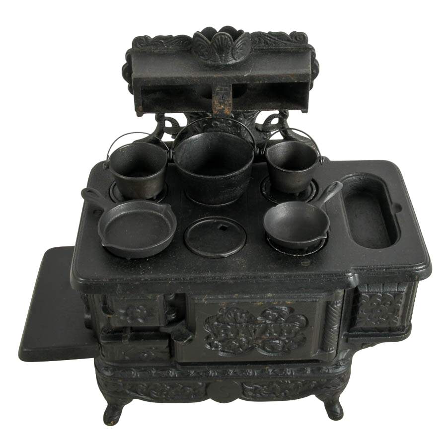 J&E Stevens Antique Cast Iron Salesman's Sample Toy Stove-4