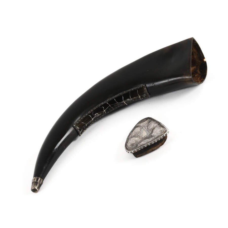 Silver Detailed Cow Horn with Thimble Point Cover-5