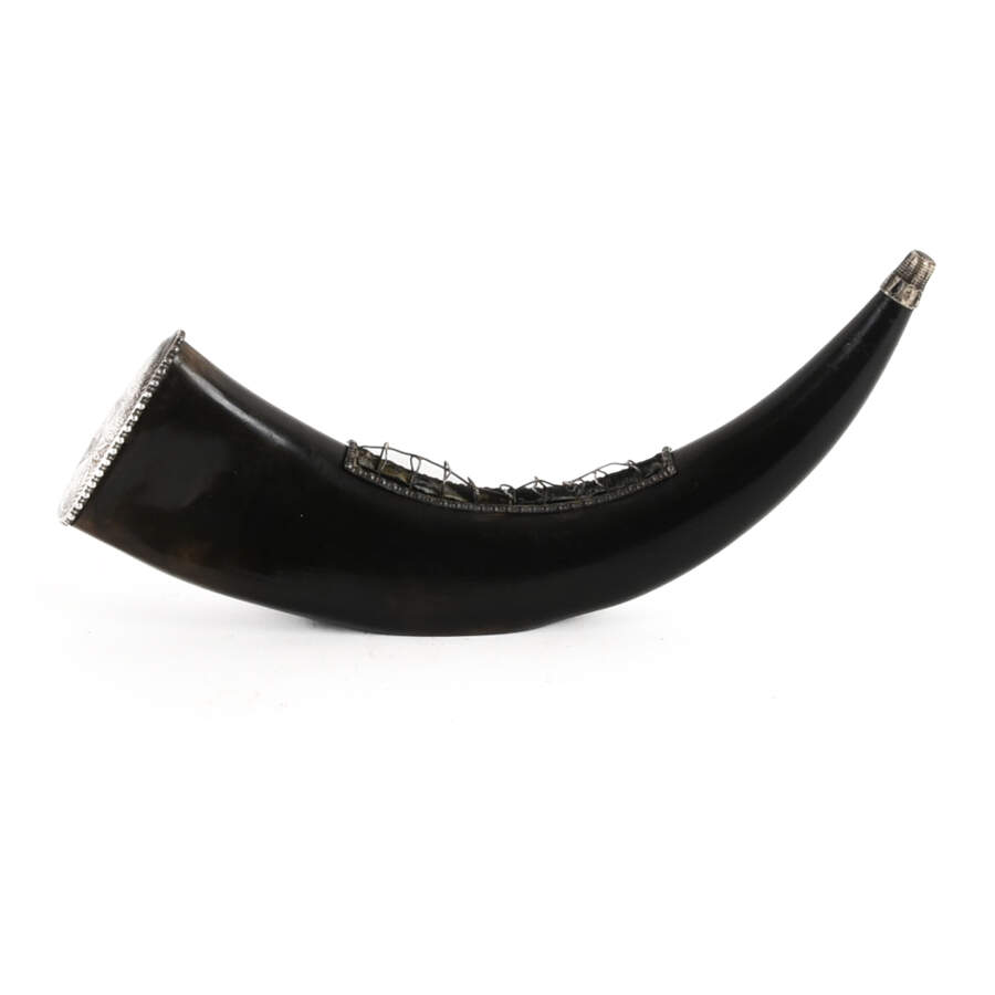 Silver Detailed Cow Horn with Thimble Point Cover-3