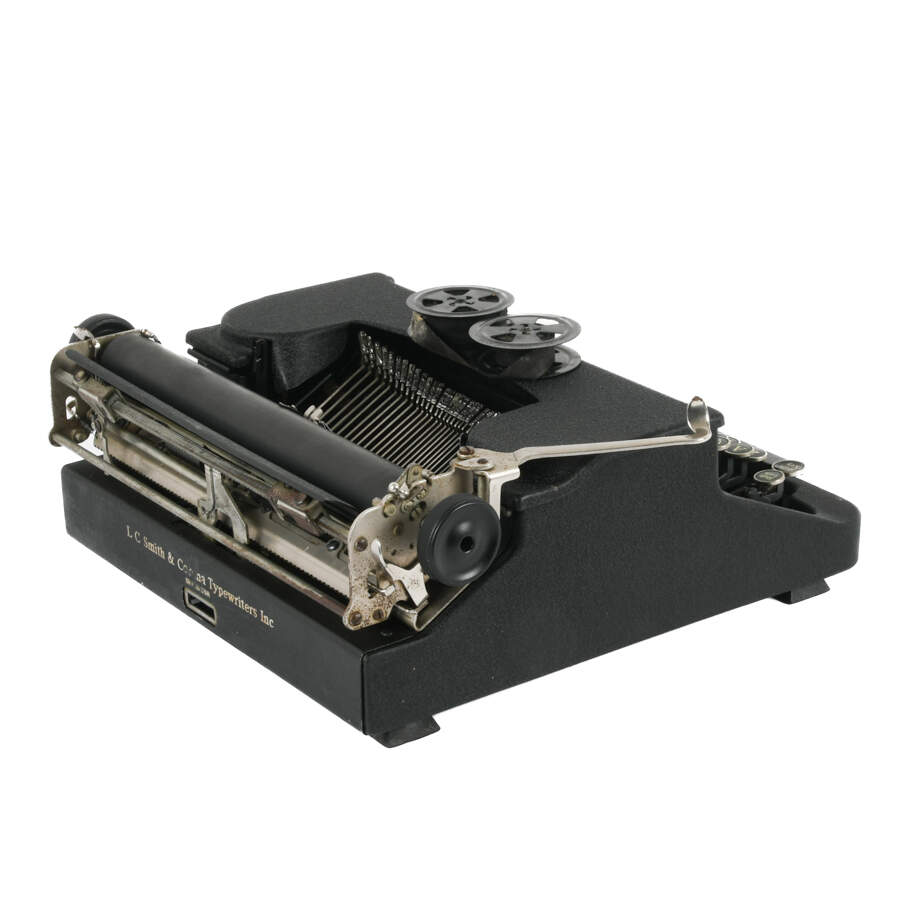 LC Smith & Corona 1935 Standard Portable Typewriter Without Case-5