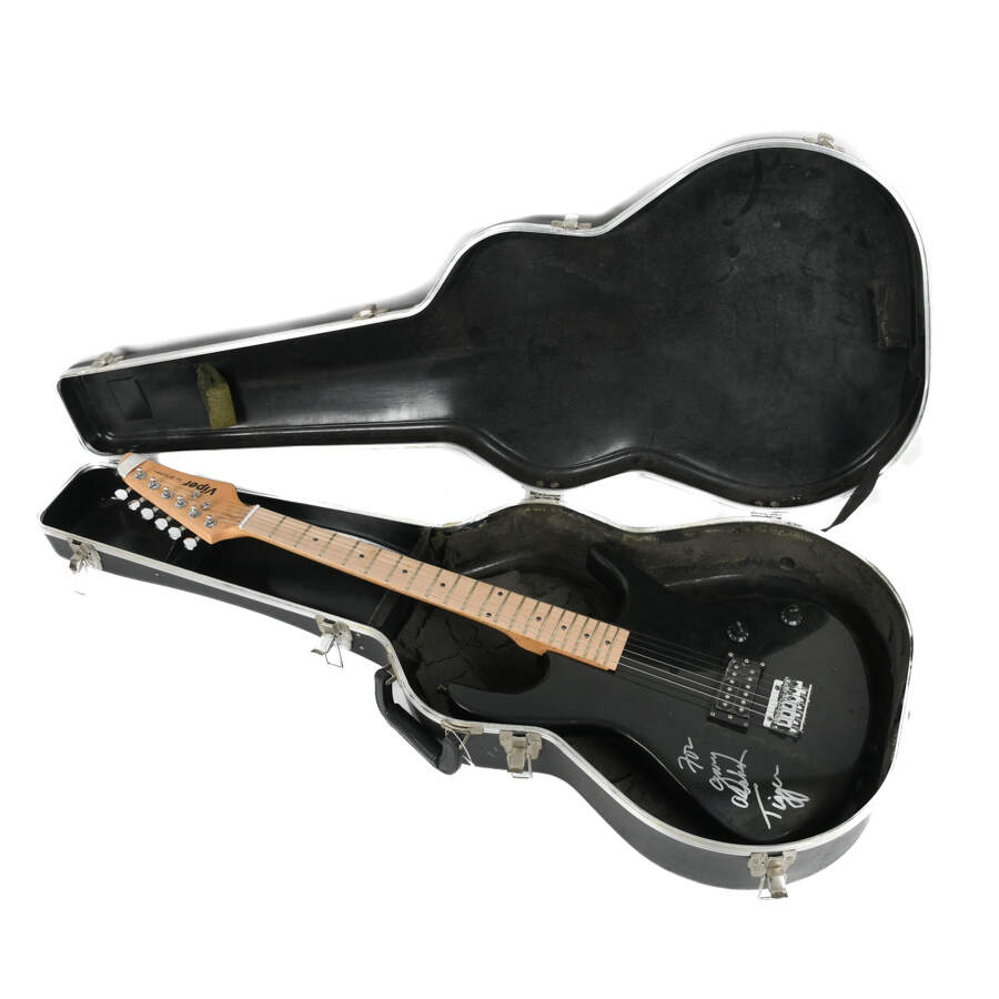 Autographed Viper By JB Guitars-4