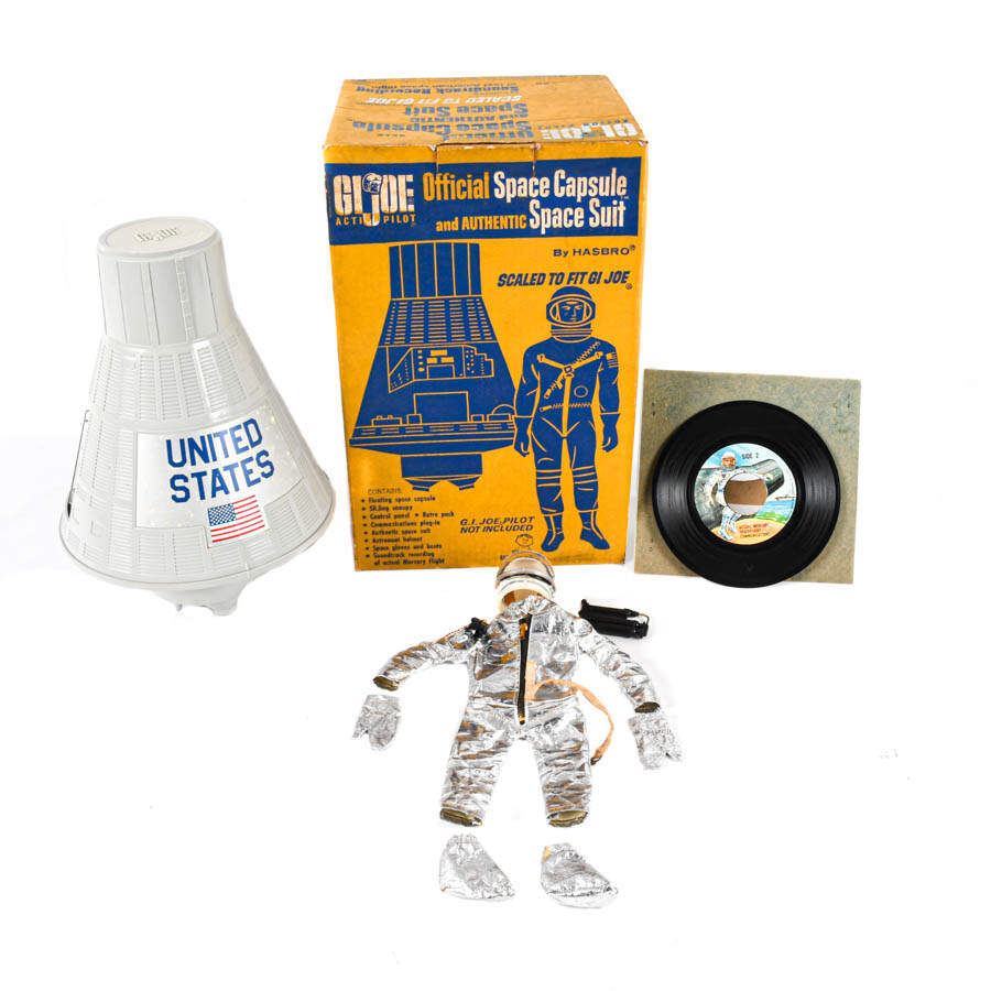 GI Joe Official Space Capsule and Authentic Suit with Original Box-7