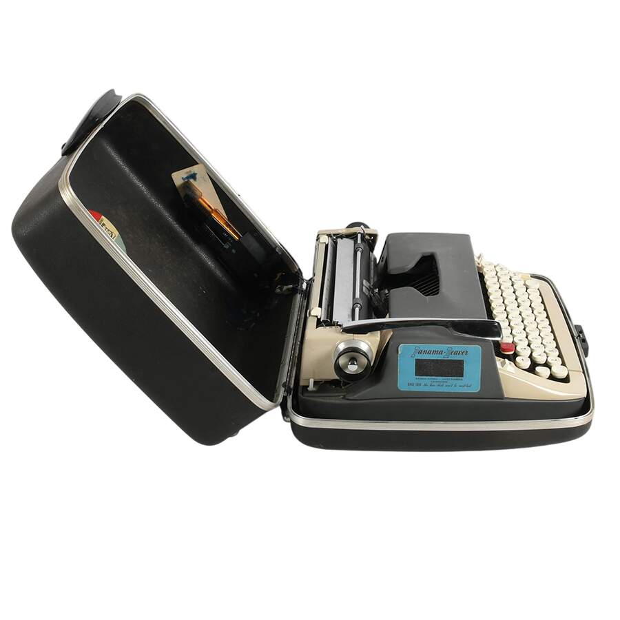 Portable Smith Corona Galaxie Typewriter with Case-7