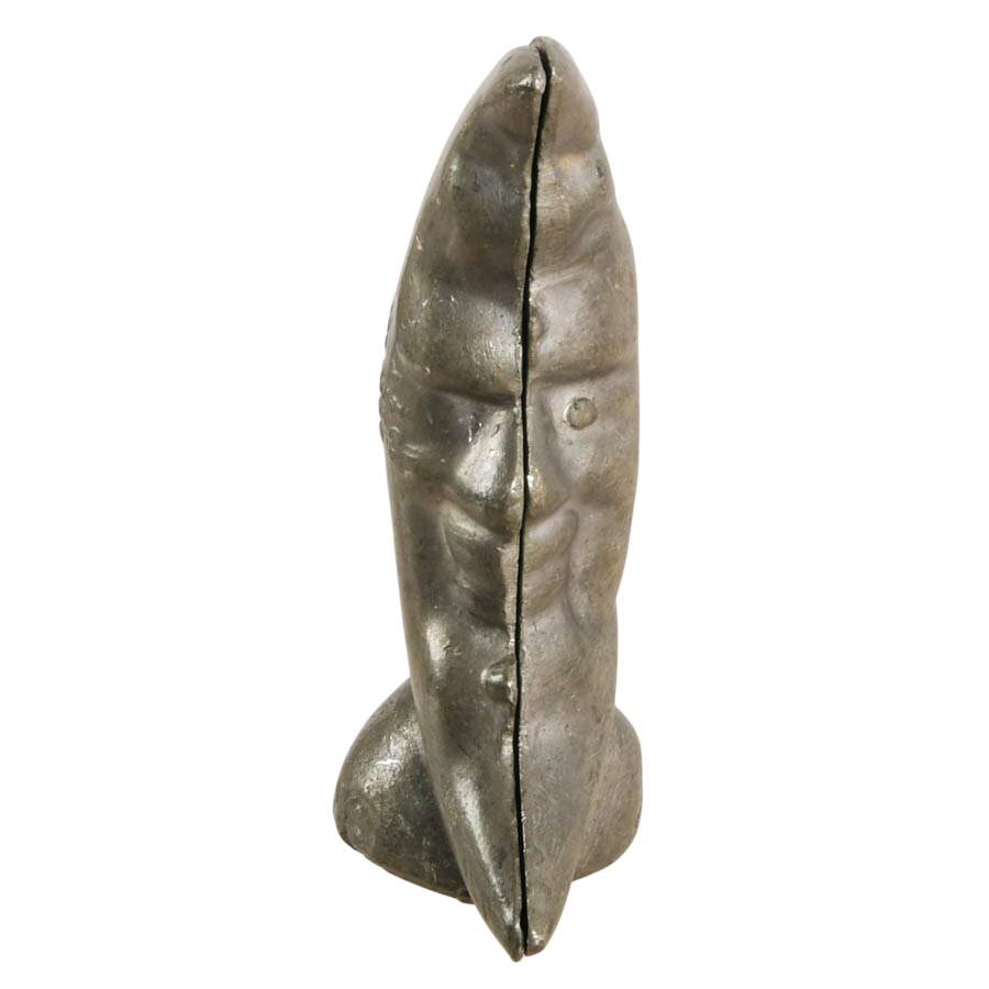 Antique E & Co. Moon Shaped Chocolate Mold-4