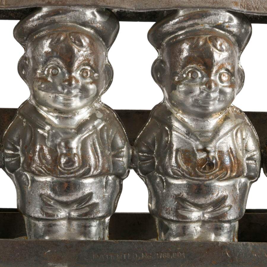 1930s Anton Reiche German Chocolate Bunny Mold-6