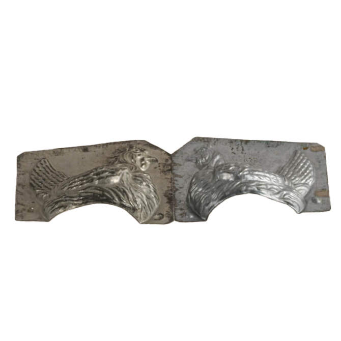 Eppelsheimer & Co. Large Chocolate Hen Mold-4
