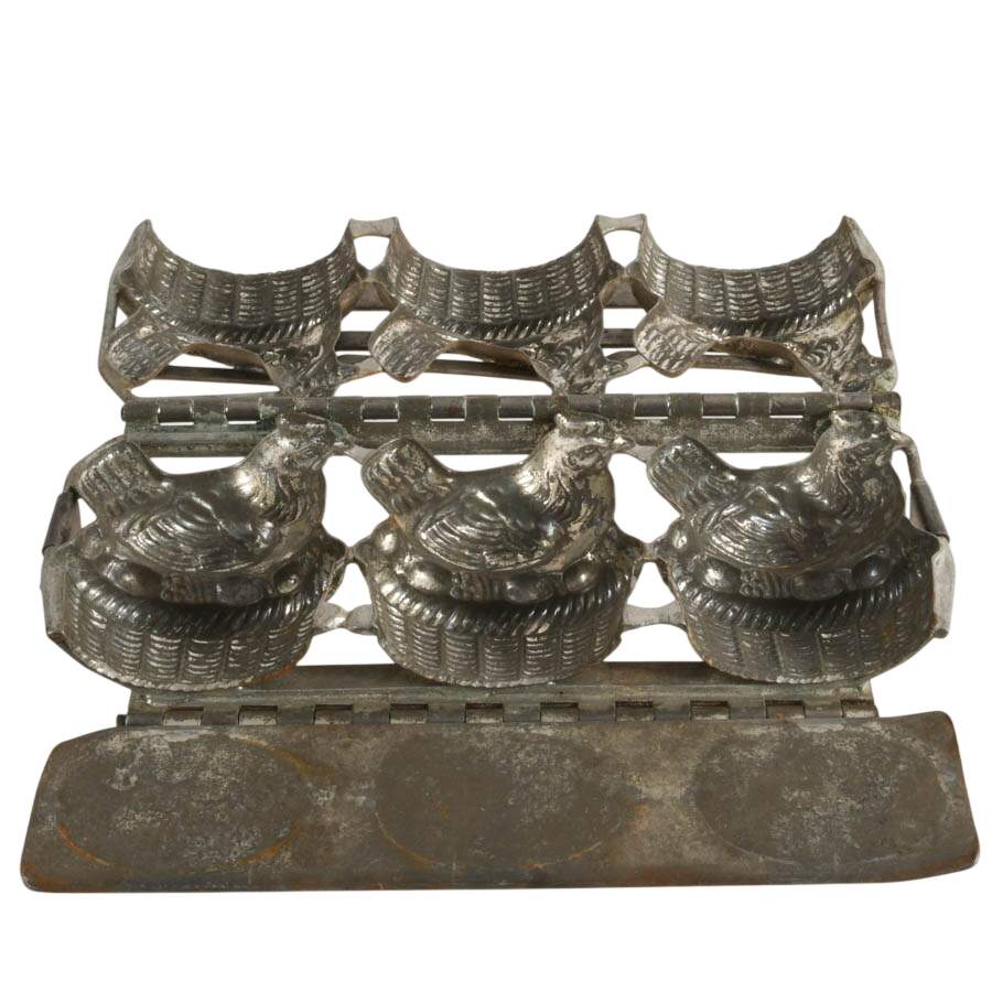 Anton Reiche Triple Hens on Nests Chocolate Mold-5