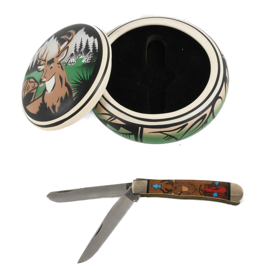 Native Buck Pocket Knife and Display Pot-6