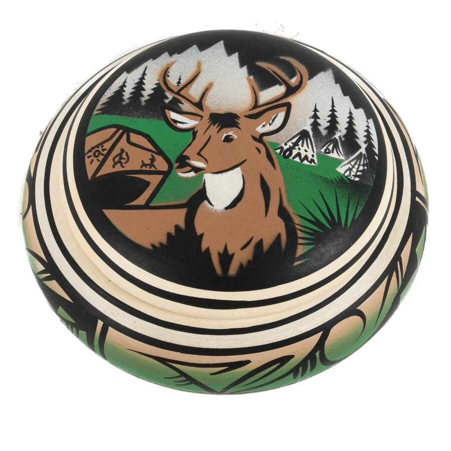 Native Buck Pocket Knife and Display Pot-1