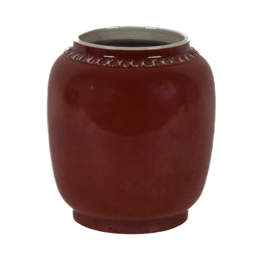 Chinese Ox Blood Vase with Geometric Rim-2