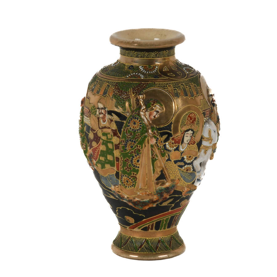 Japanese Black and Gold Satsuma Vase-4