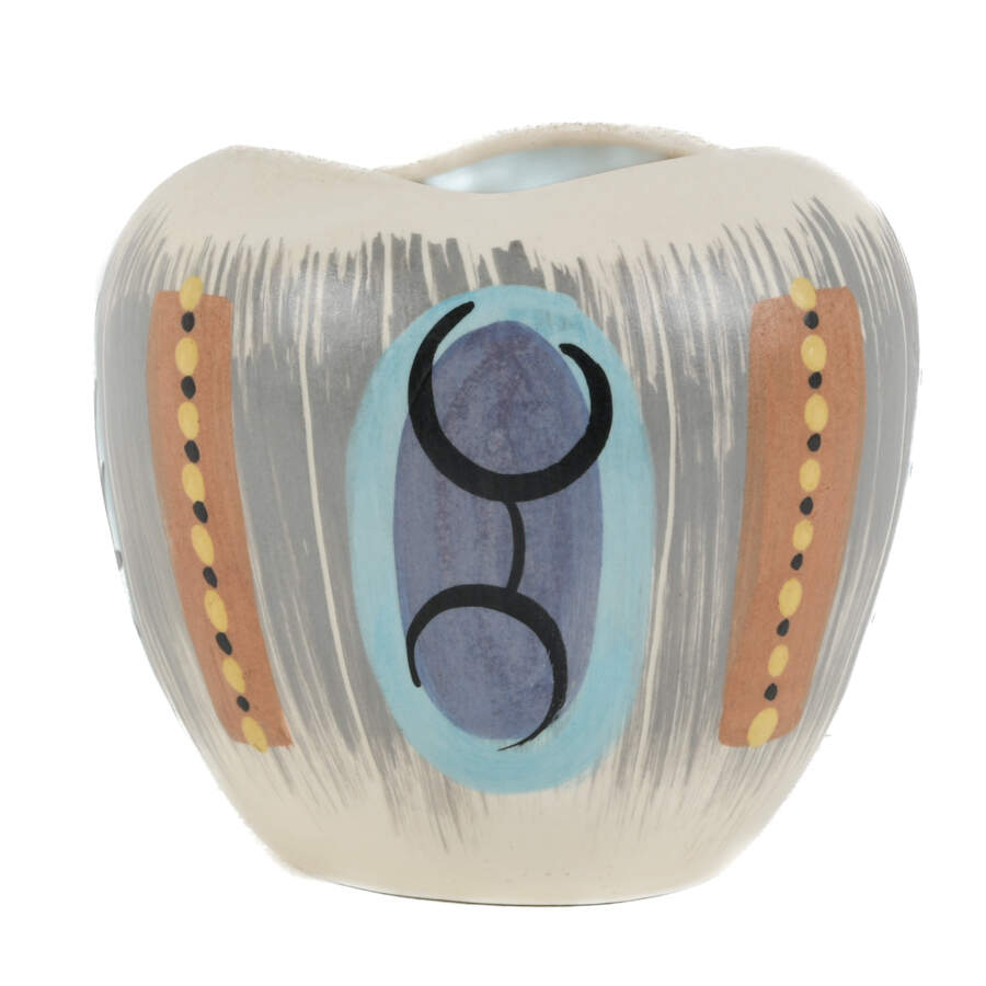 Southwest Navajo Vase-4
