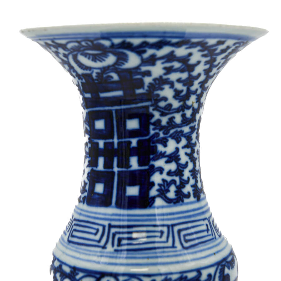 Antique Chinese Blue and White Patterned Vase-4