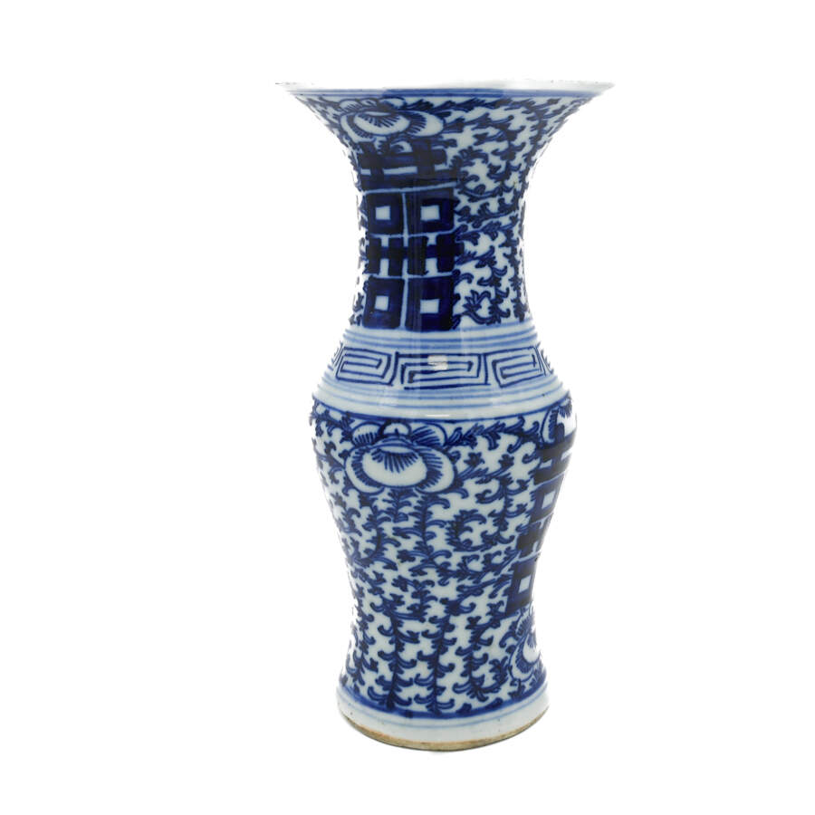 Antique Chinese Blue and White Patterned Vase-2