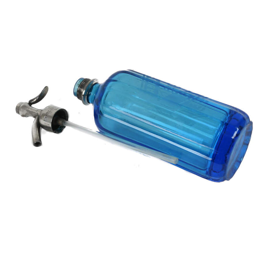 Fabrique Moderne Gomez Bayonne Etched Seltzer Bottle-7