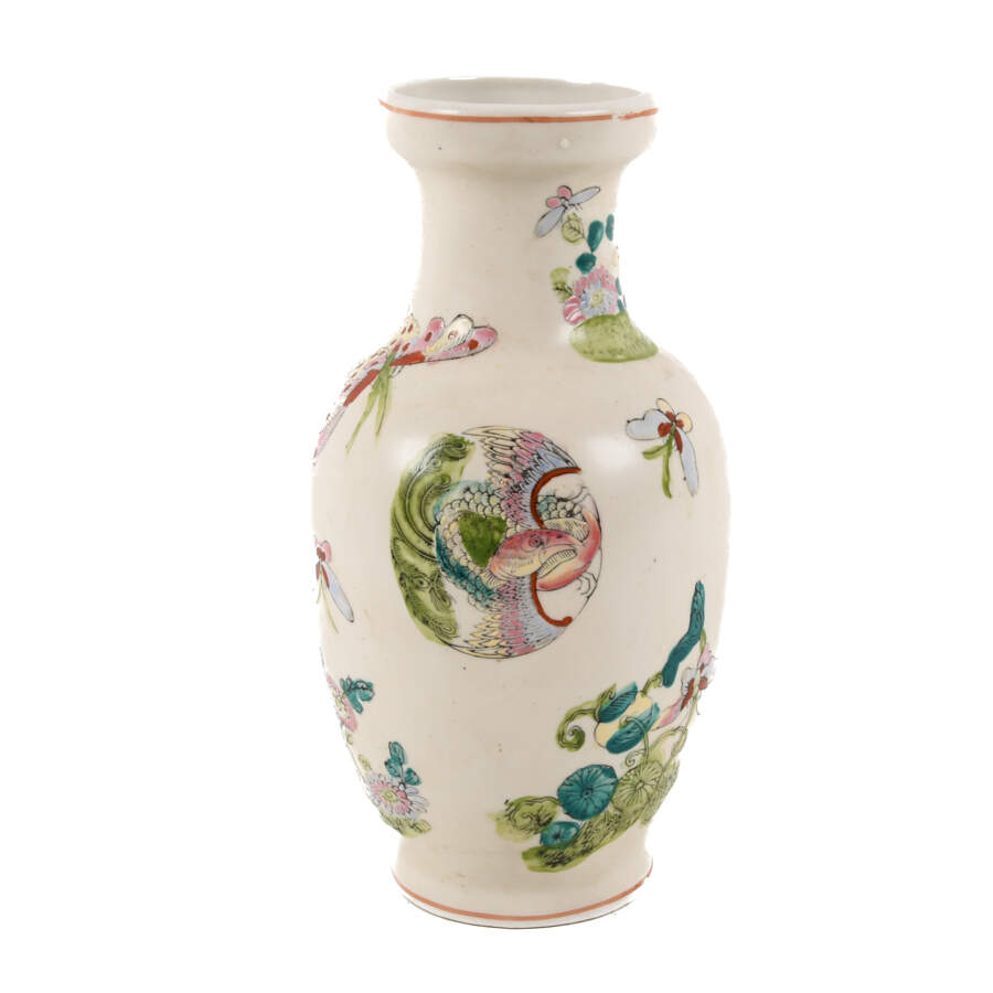 Chinese Butterfly Garden Decorated Vase-4