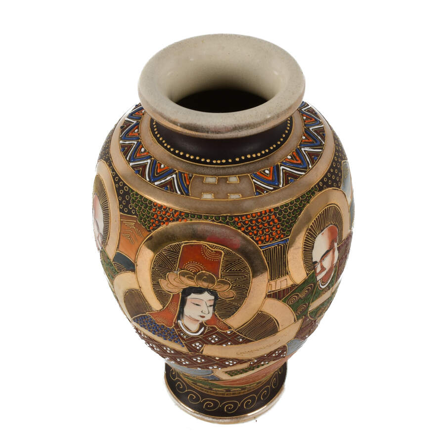 Japanese Moriage Satsuma Vase-2