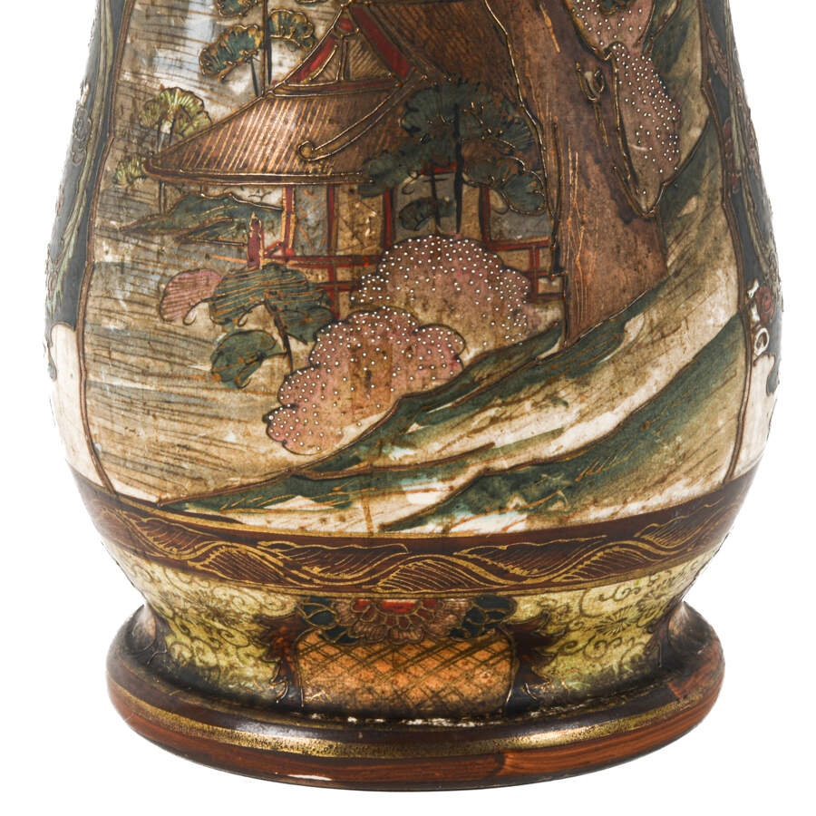 Antique Japanese Scallop Rim Satsuma Moriage Floor Vase-4