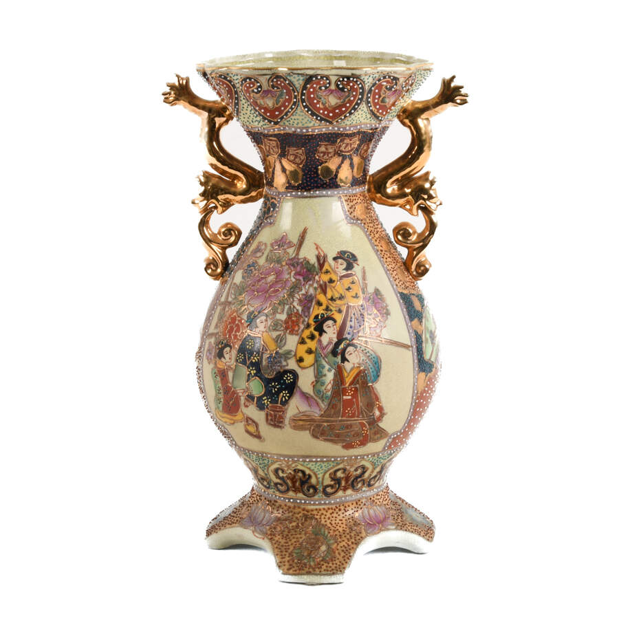Chinese Royal Satsuma Gilded Geishas Vase-5