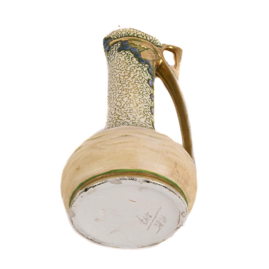 Art Nouveau Amphora Gilt Pottery Vase Attributed to Julius Dressler-7