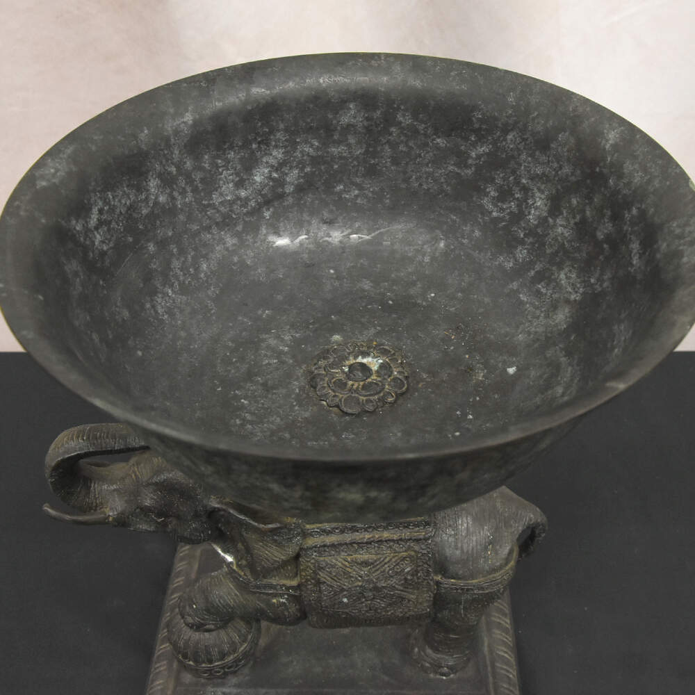 Mid-Century Modern Brass Circus Elephant Jardinière-7