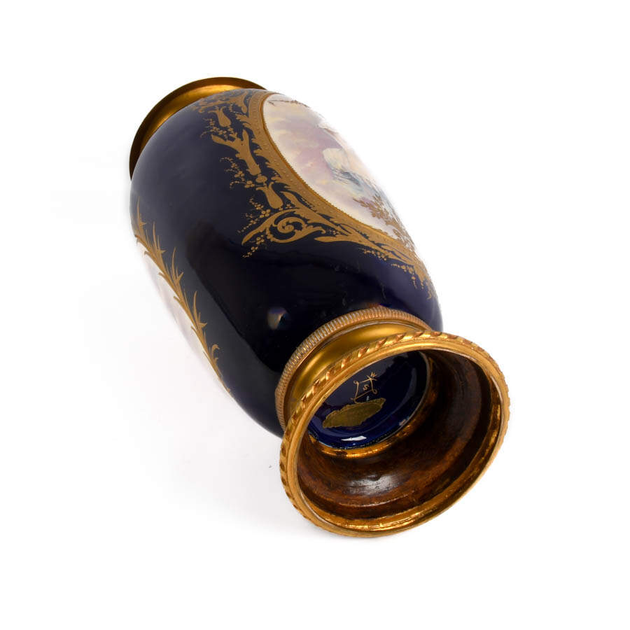 Antique Sèvres Gilt Ormolu and Hand-Painted Portrait Vase-8