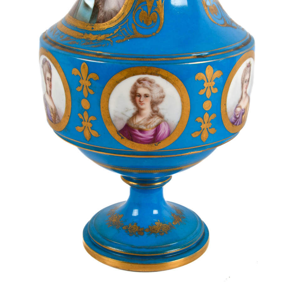 Pair of French Sèvres Lidded Blue and Gilt Portrait Vases-6