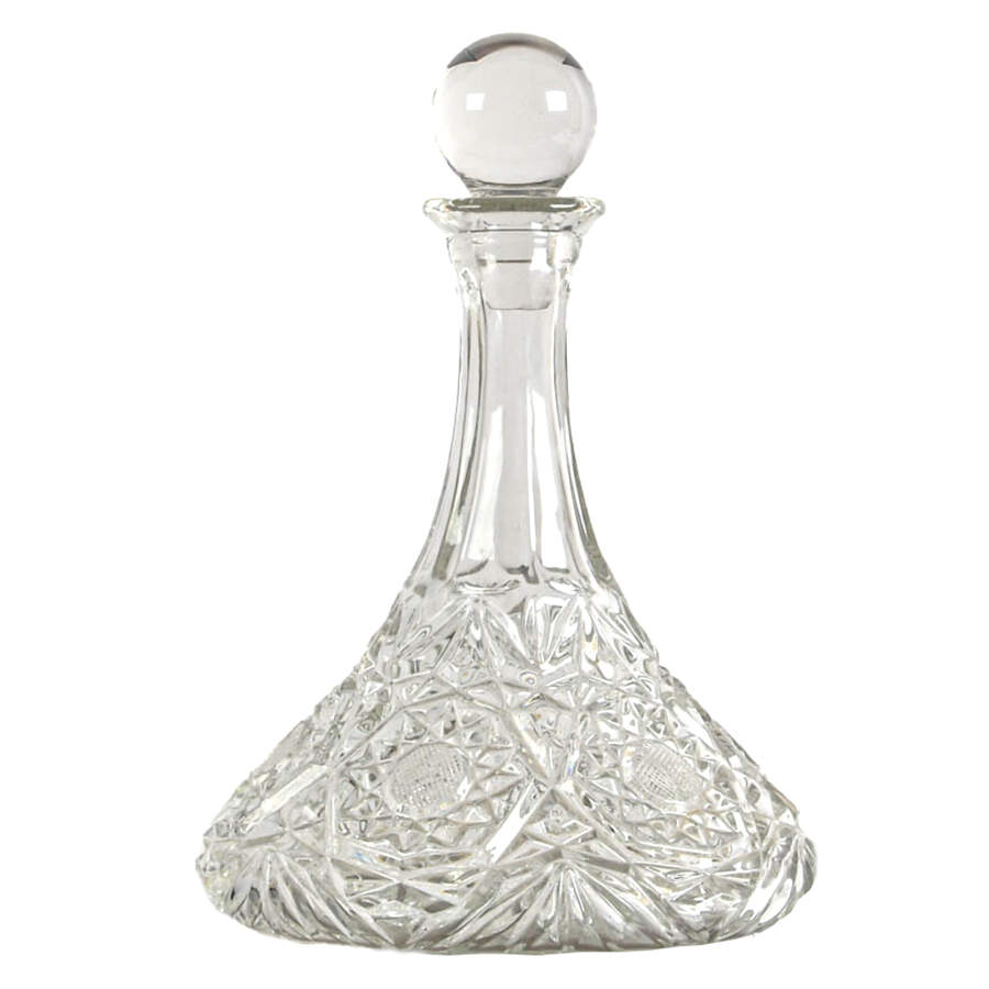 Premium Diamond-Etched Crystal Ship's Decanter-1
