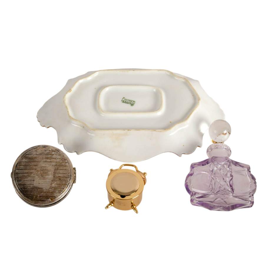 The Timeless Vanity Four Piece Collection-9