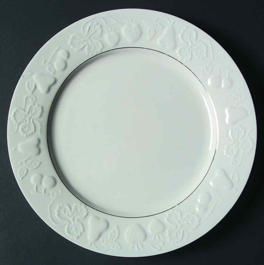 Melissa Dinner Plate by American Atelier-1