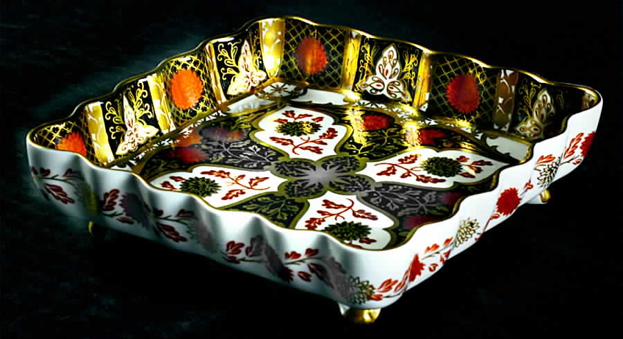 Chrysanthemum Square Footed Tray by Abbeydale-1