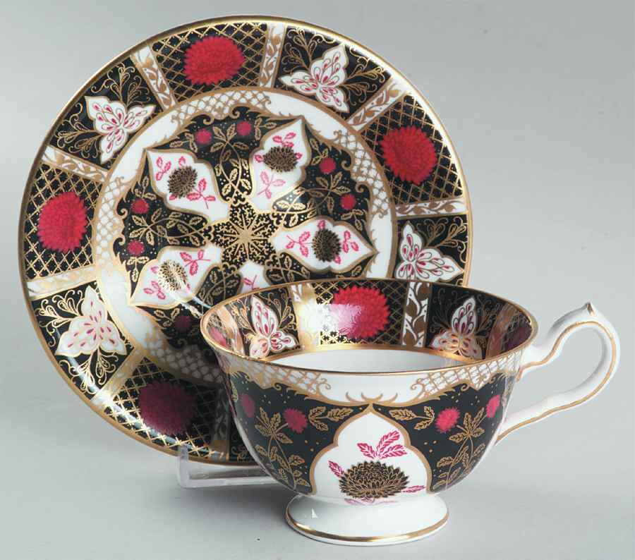 Chrysanthemum Footed Cup & Saucer Set by Abbeydale-1