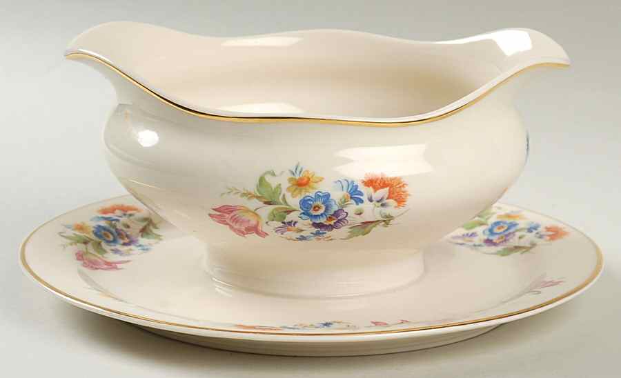 ABE1 Gravy Boat with Attached Underplate by Aberdeen-1
