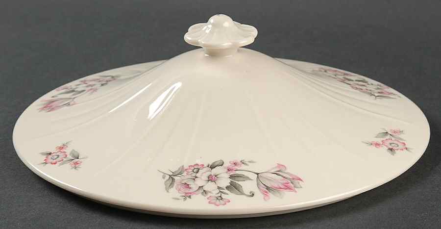Moss Rose (Scalloped, No Trim) Lid for Round Vegetable by Aberdeen-1
