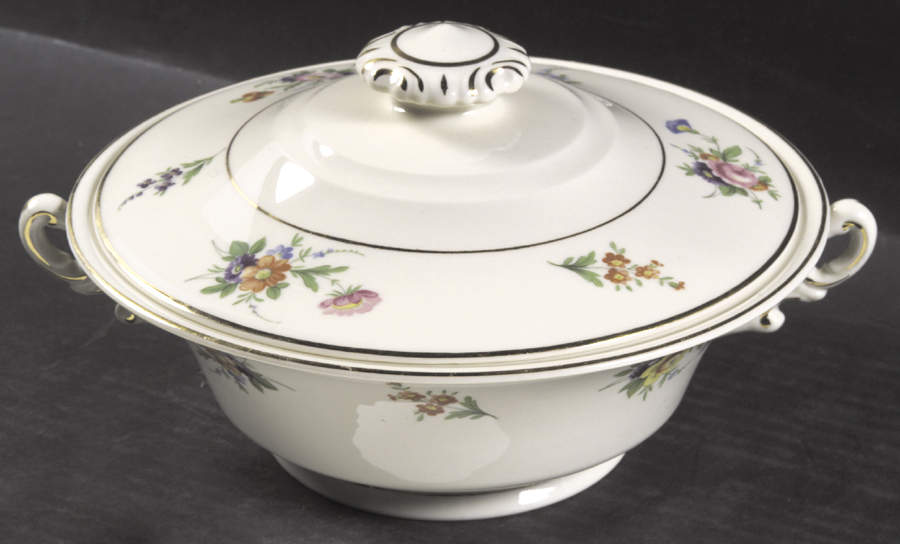 Selma (Smooth) Round Covered Vegetable by Aberdeen-1