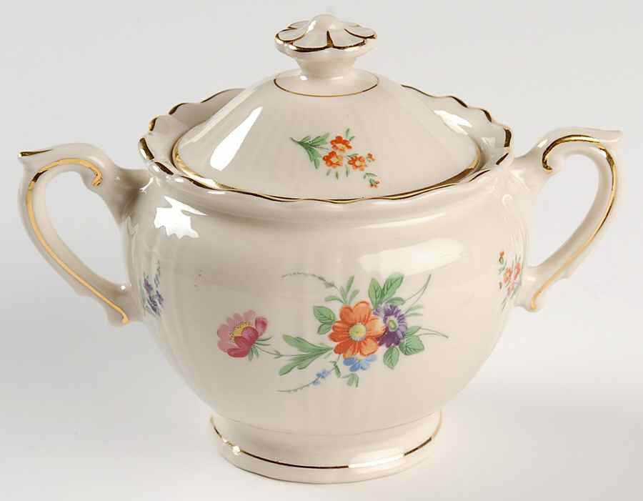 Selma (Scalloped) Sugar Bowl & Lid by Aberdeen-1