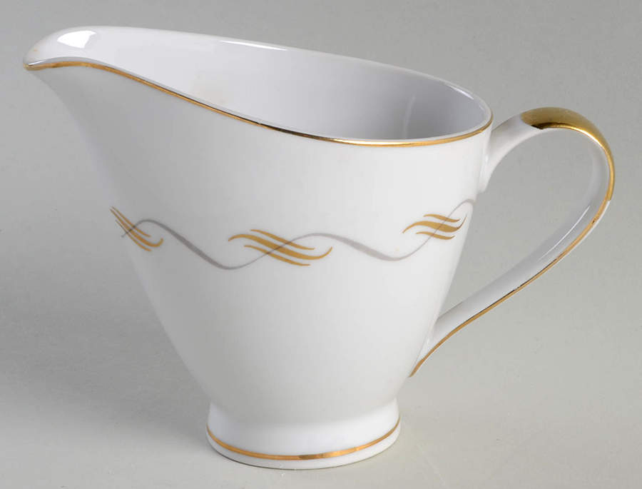 Tradition Creamer by ACI-1