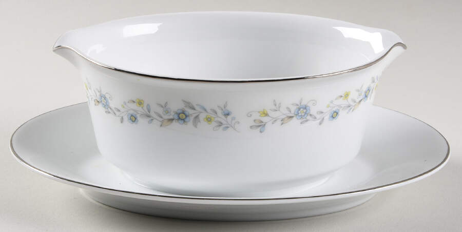 Chantilly Gravy Boat with Attached Underplate by Acsons-1