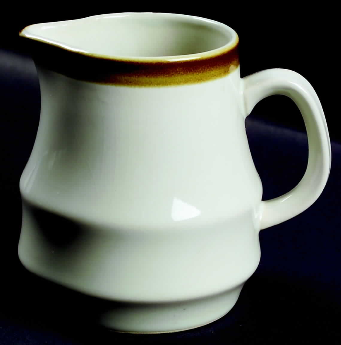 Corona Creamer by Acsons-1