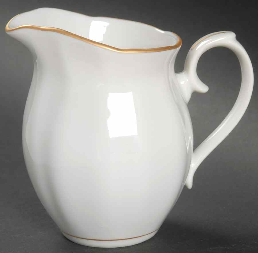 Lalique Creamer by Acsons-1