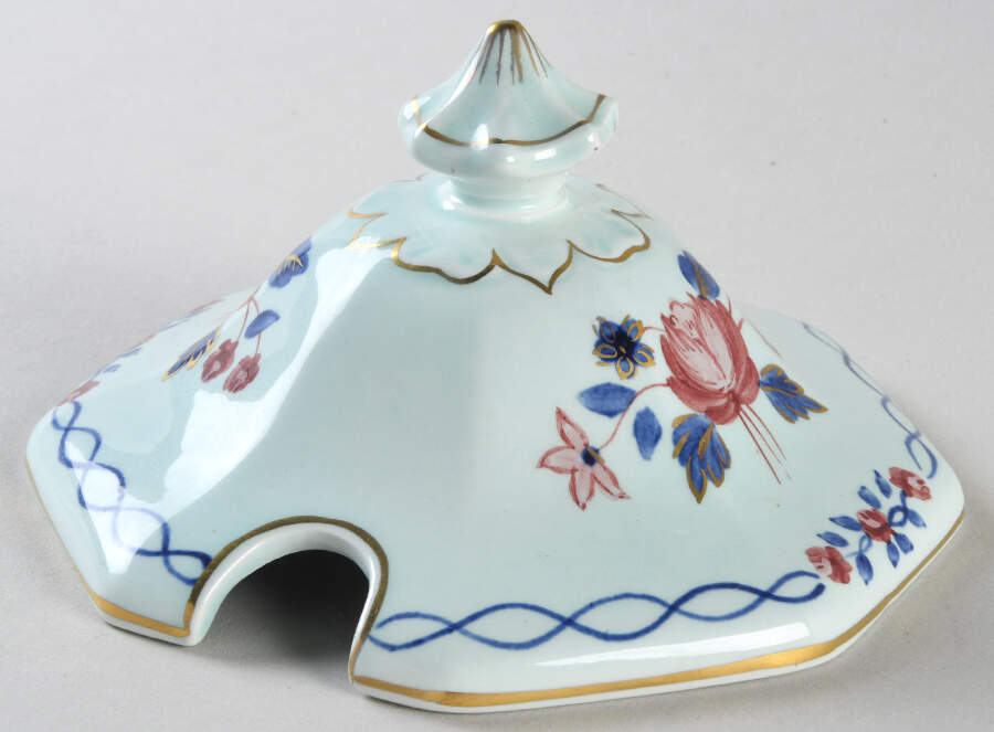 Cascade Lid for Sauce Boat by Adams China-1
