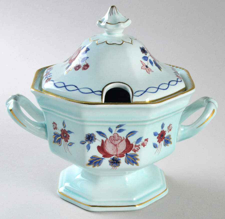Cascade Sauce Boat & Lid by Adams China-1