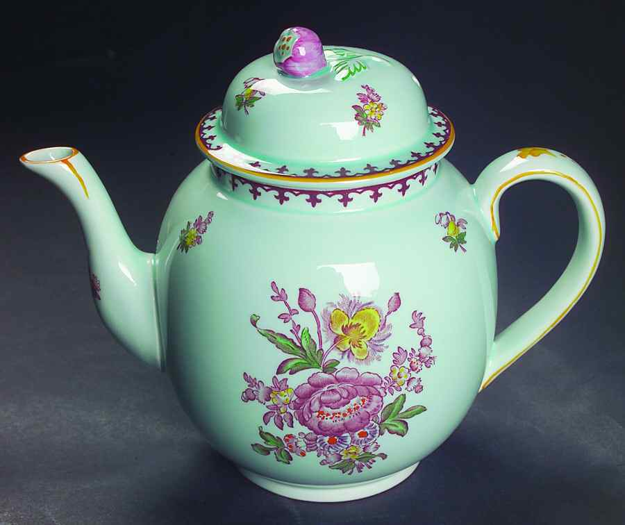Chelsea Sprays Red (Fleur-De-Lis) Teapot & Lid by Adams China-1